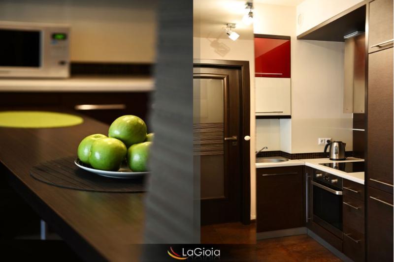 Angel Plaza Appartement *